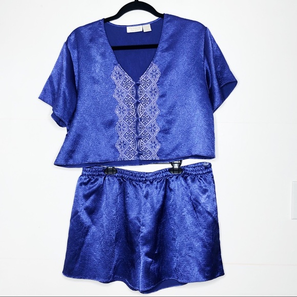 Victoria's Secret Other - Vintage Victoria’s Secret Gold Label Pajama Set